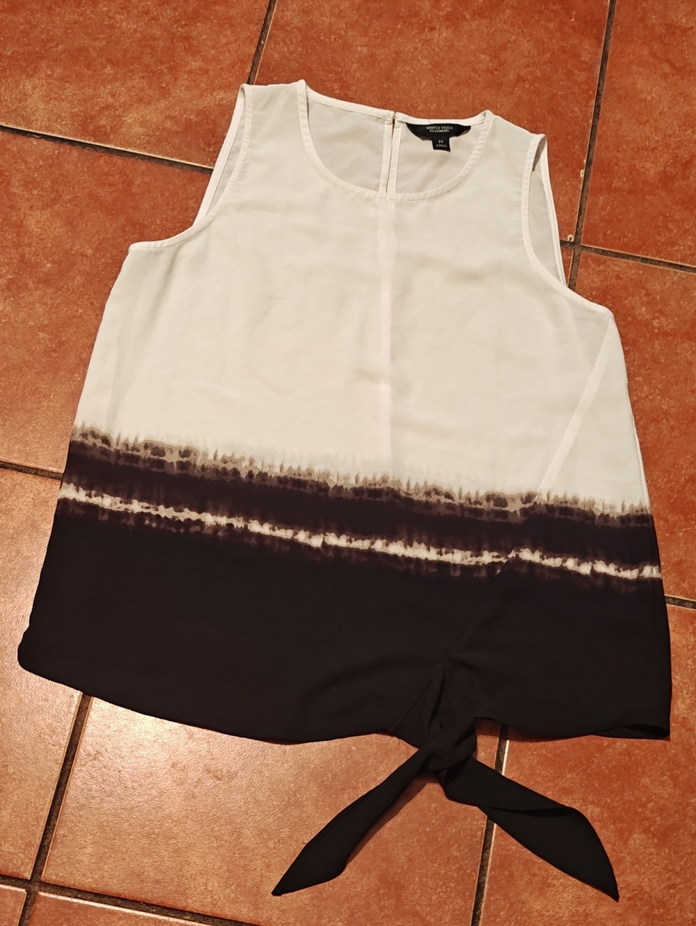 Vera Wang White and Black Tie-Hem Sleeveless
